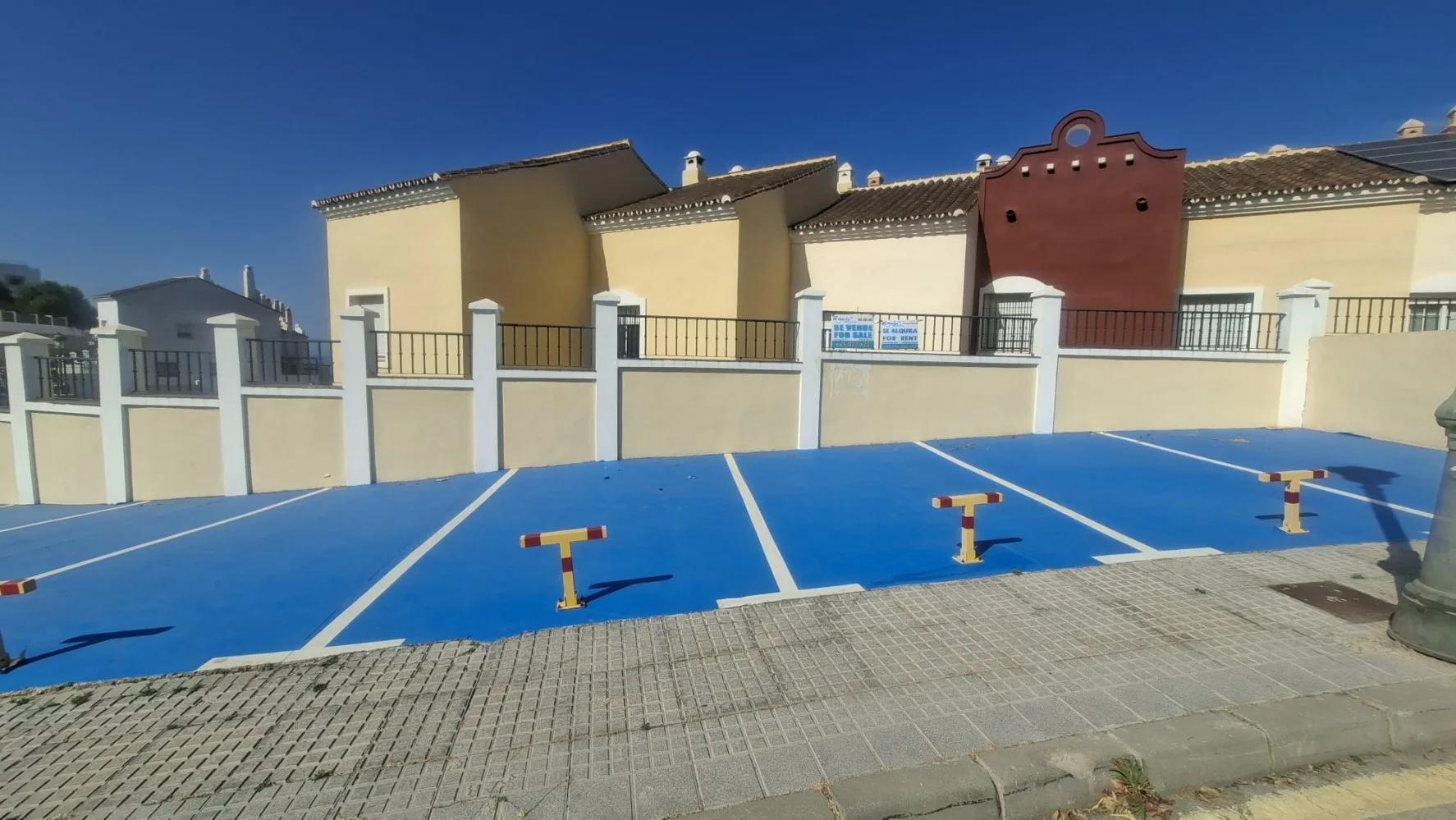 HI1109 / Plaza de Parking descubierta - Nerja, La Noria