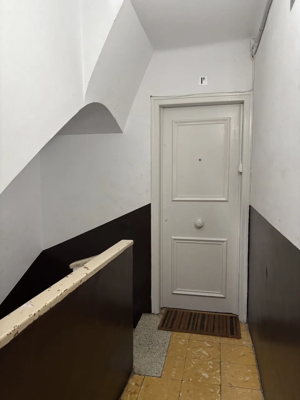 Piso interior tranquilo con balcón y 2 habitaciones en calle ancha de La Teixonera, Horta Guinardó